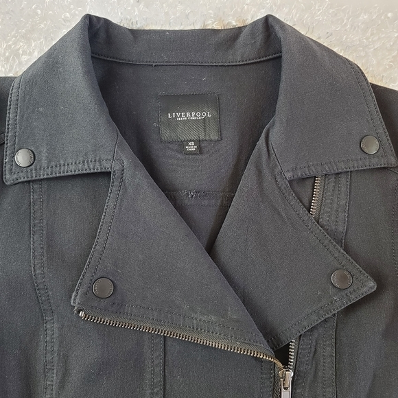Liverpool Women's Size XS Black Stretch Knit with Zippers Moto Jacket - Picture 5 of 8